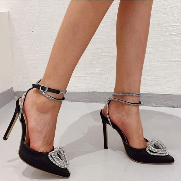 BRAND NEW OLIVER JOHNSON POINTED TOE SUMMER CRYSTAL THIN HIGH HEELS SAND… - Picture 1 of 16